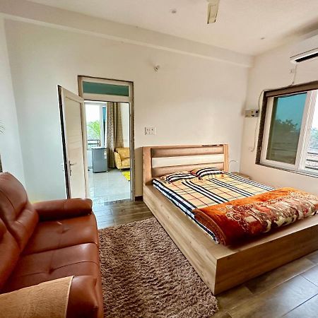 Kaashi Flora Villa Varanasi Exterior photo