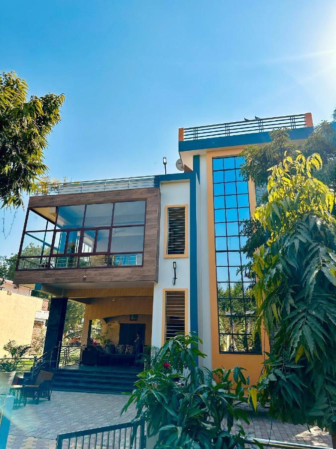Kaashi Flora Villa Varanasi Exterior photo