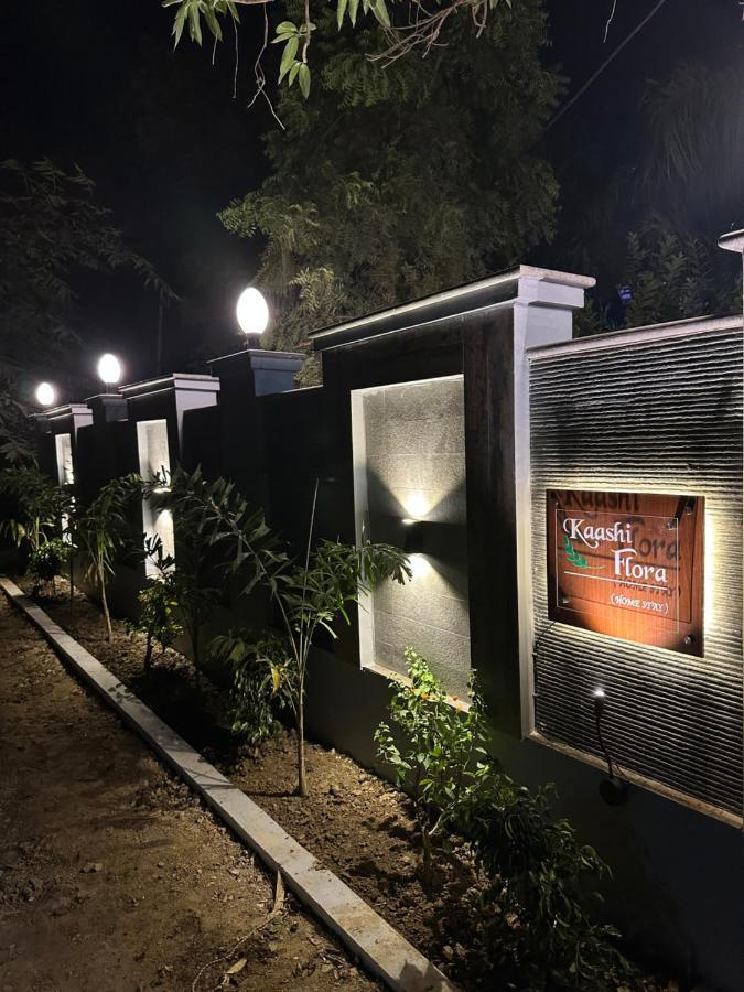 Kaashi Flora Villa Varanasi Exterior photo